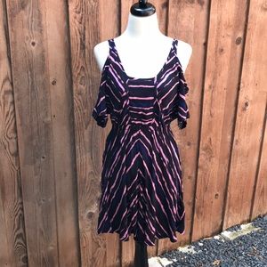 {Hurley} ‘Tigger’ Dress 🖤